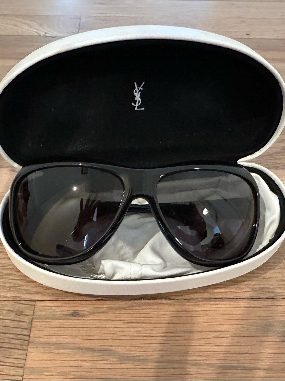 Saint Laurent Black Oversized Aviator Sunglasses